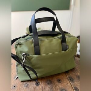NWOT - Away The Everywhere Bag in Olive Green